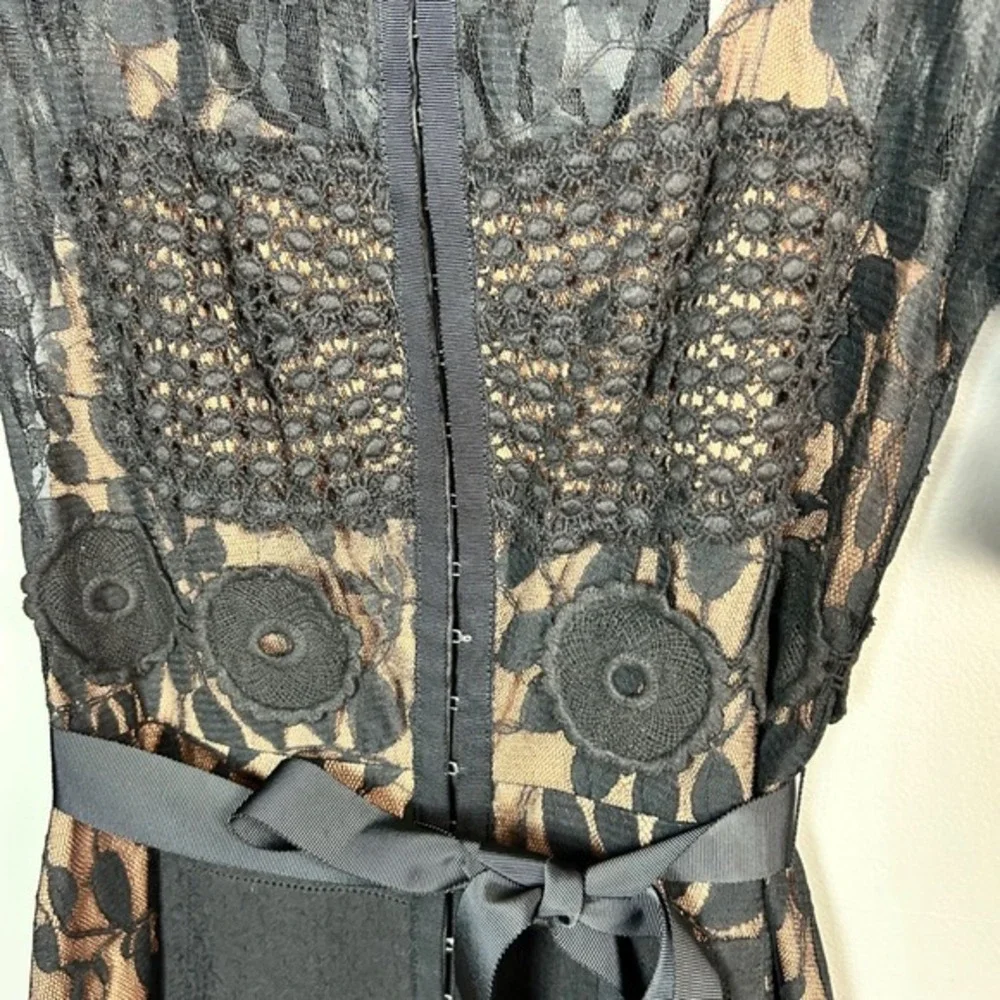 Bequile Byron‎ Lars Anthropologie Dress Size 4 Black Lace Sheath Cocktail Retro - Picture 11 of 11